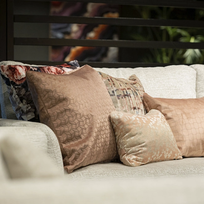 CUSHION
